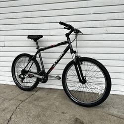 Trek Men’s Mountain Bike