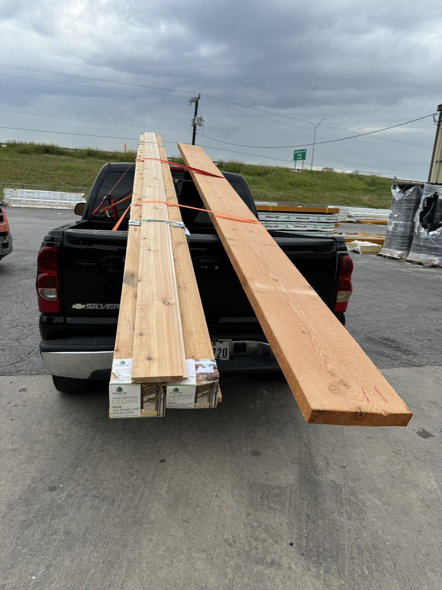 1x6x10 Tongue And Groove Western Red Cedar
