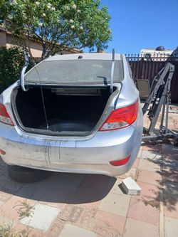 Hyundai accent