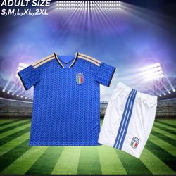 Italy soccer uniform/ Uniforme de fútbol