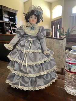 Collectible Doll —Mann 1988 #383