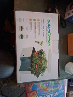 AeroGarden Harvest 2.0   Indoor Garden Hydroponic System