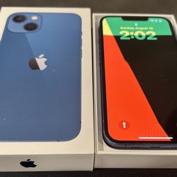 iPhone 13 (96% Battery Health)