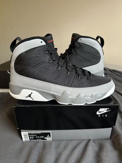 Air Jordan Retro 9 Particle Grey Size 11.5 Men’s Brand New 