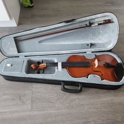 Violin With Case, Like New Never Used! Case Has Carrying Straps, Everything Included To Start Playing! Beautiful Instrument With A Beautiful Sound!