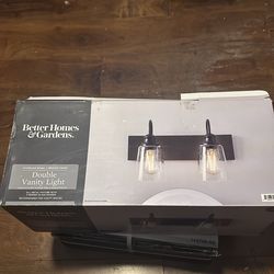 Double Vanity Light