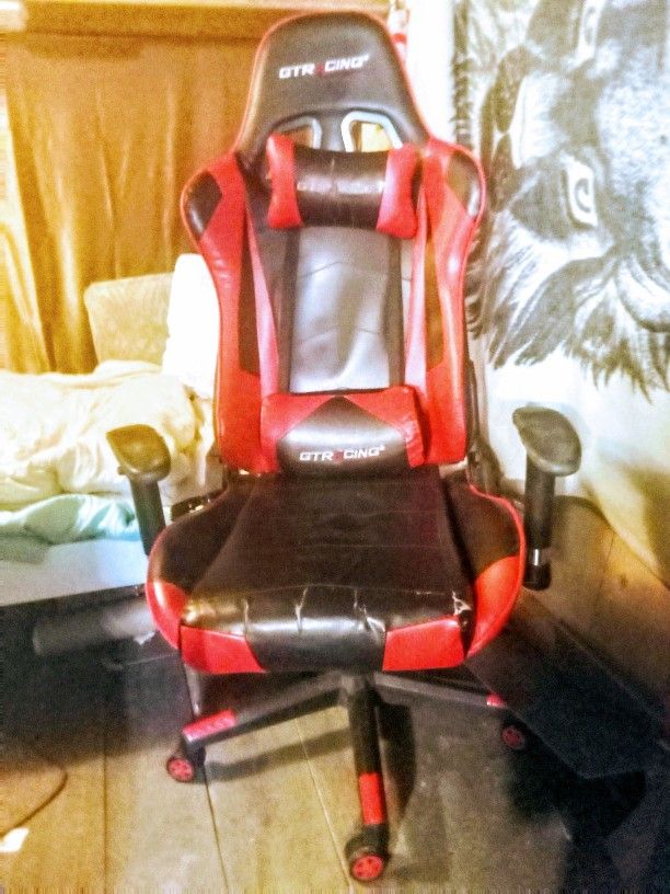 GTR Gaming Chair