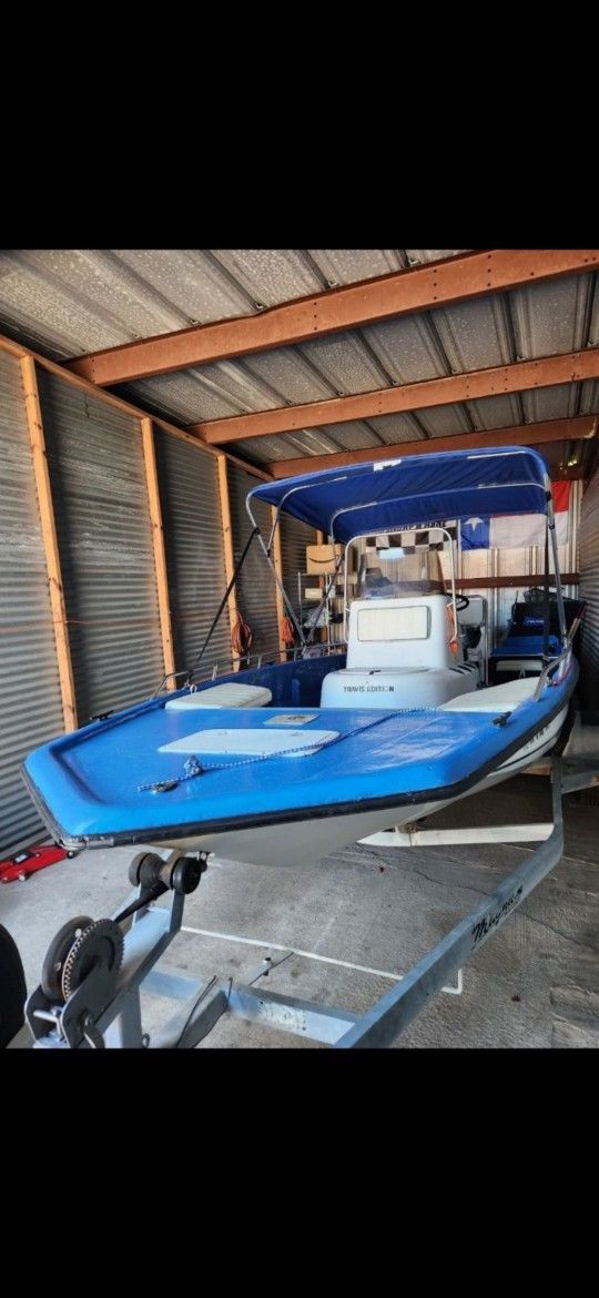 boat center console or trade