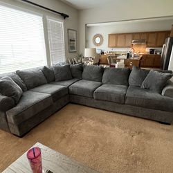 Jerome's furniture clearance sectional