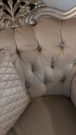 Luxury sofa set!!