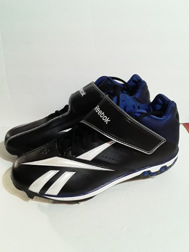 Reebok Mens Baseball Shoes Size 12 New