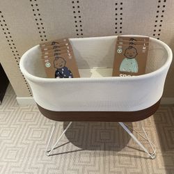 SNOO Smart Sleeper Bassinet