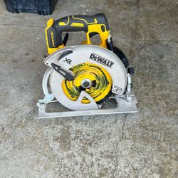 Dewalt 
