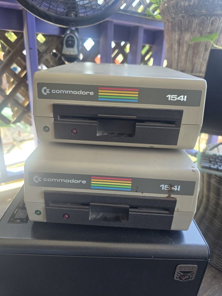 Commodore Disk Drive 1541