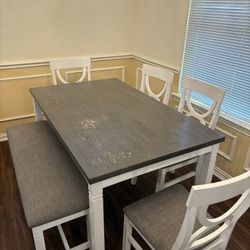 Wooden Dining Room Table 