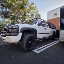 2005 GMC Sierra