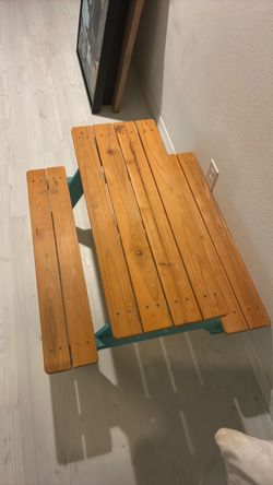 Kids bench