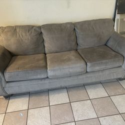 Couch/ Futon