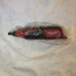 Milwaukee M12 12V Max Rotary Tool 