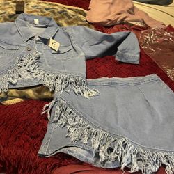 Skirt and has shorts in the back with jean jacket matching set brand new 