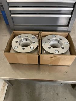 Wheel adapters