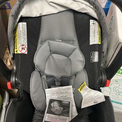 Graco And Even Flo New Car seat 