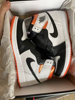 Air Jordan 1 Retro High Electro Orange Size 10