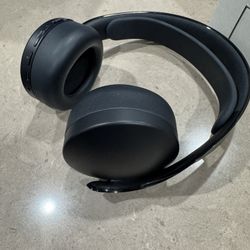 PlayStation Pulse 3D Wireless Headset