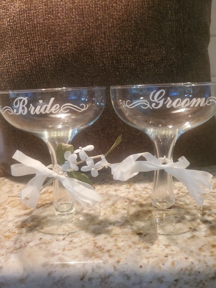 Vintage Bride and Groom Glasses