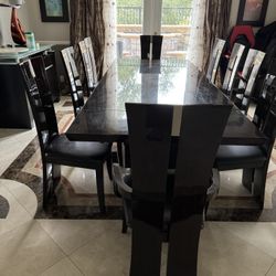 Dinning Table