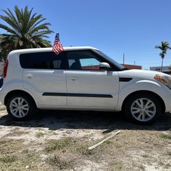 2013 KIA SOUL