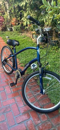 ELECTRA TOWNIE 7 SPEED GOOD LOOKING BIKE READY TO RIDE