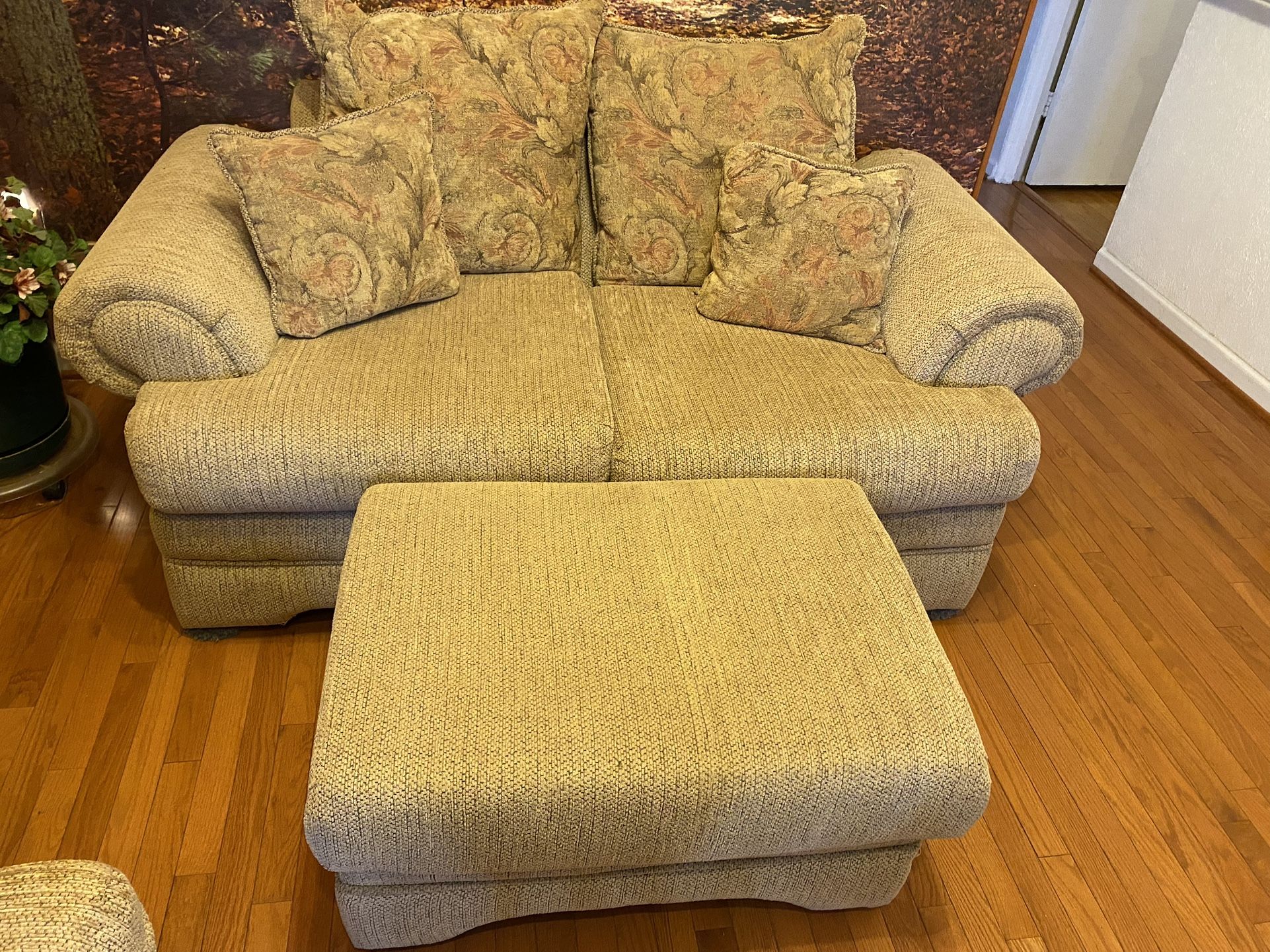 Comfortable Sofa & Oversized Ottoman Set – Great Condition