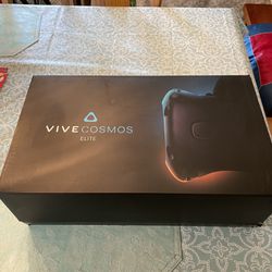 HTC vive cosmos elite combo w/ stands