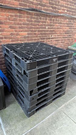 Plastic Pallets
