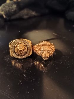 2 Gold Lion Rings