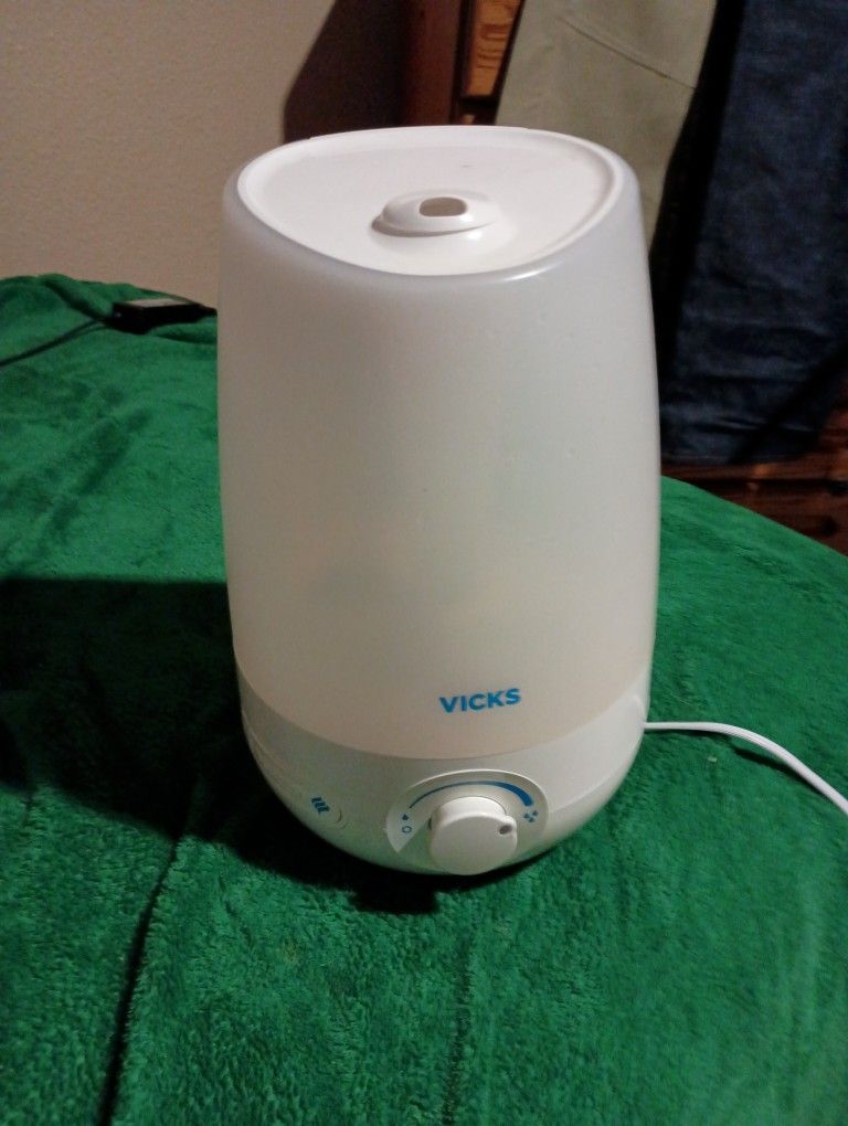 Vicks Humidifier