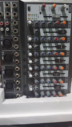 Mixer XENYX  1002B