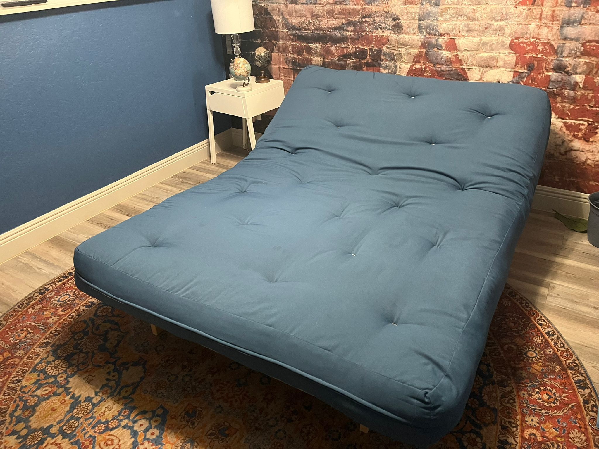 Lounger futon With Mattress