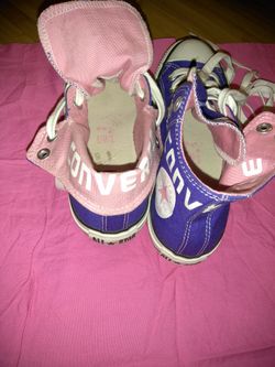"CONVERSES" (New) Colbolt Blue & Pink (Sz. 7)
