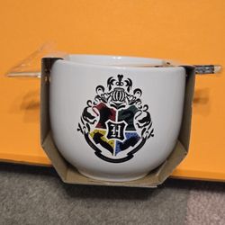 Harry Potter Ramen Bowl With Chopsticks Ceramic 16oz Hogwarts Crest 