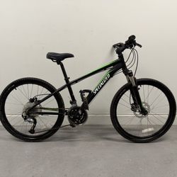 SPECIALIZED HOTROCK Sport Mountain Bike with Disc Breaks 24” Everything works