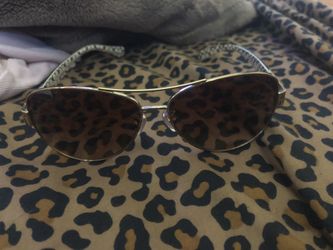 BRAND NEW COACH SUNGLASSES