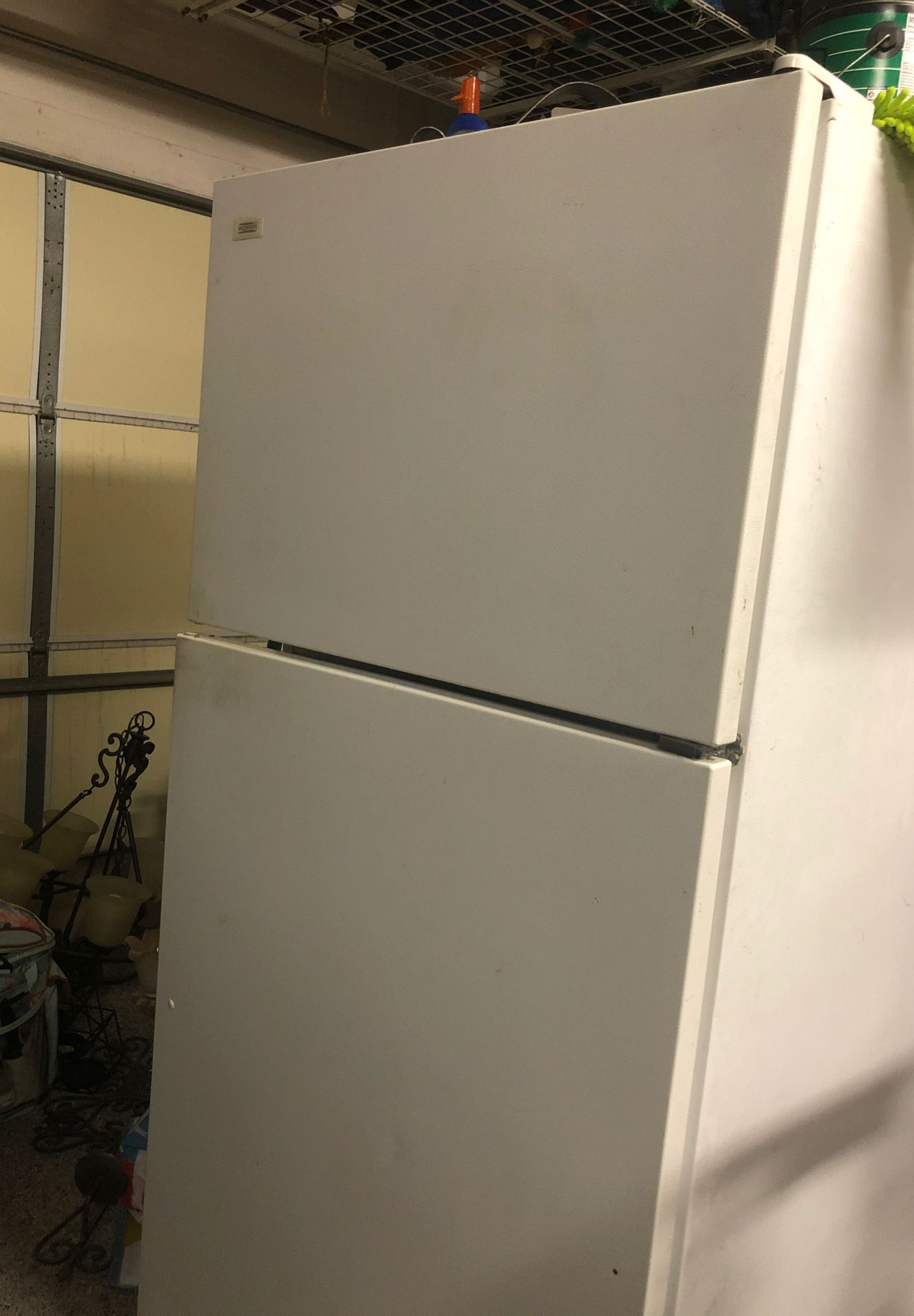 FREE white refrigerator You pick up only!