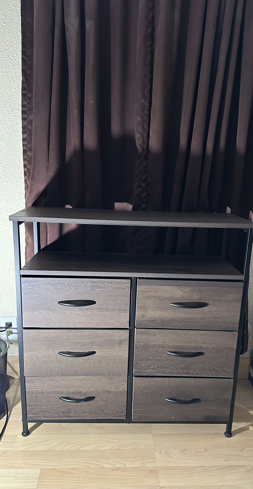6-Drawer Dresser/Night Stand