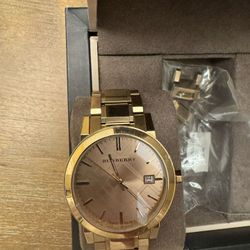 Burberry Women’s Watch Gold Color