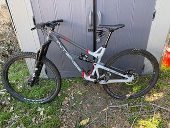 Intense Bicycle Primer 29 Expert 2022 bike