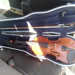 Yamaha Violin 4/4