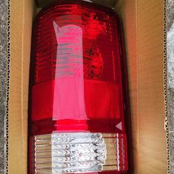 Dodge Tail Light Passenger Side Assembly

