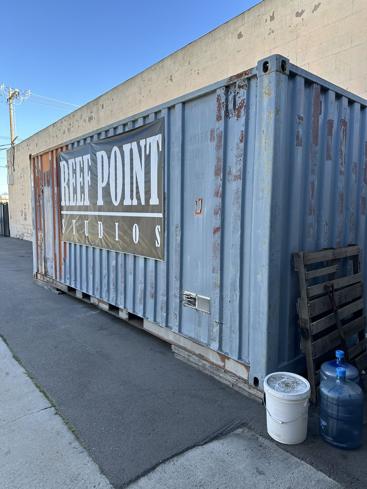 10’ X 20 ‘ Foot Container